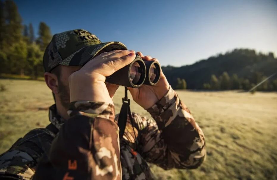 How to Use Your Binoculars and Spotting Scope to Hunt Elk, Mule Deer, and Antelope